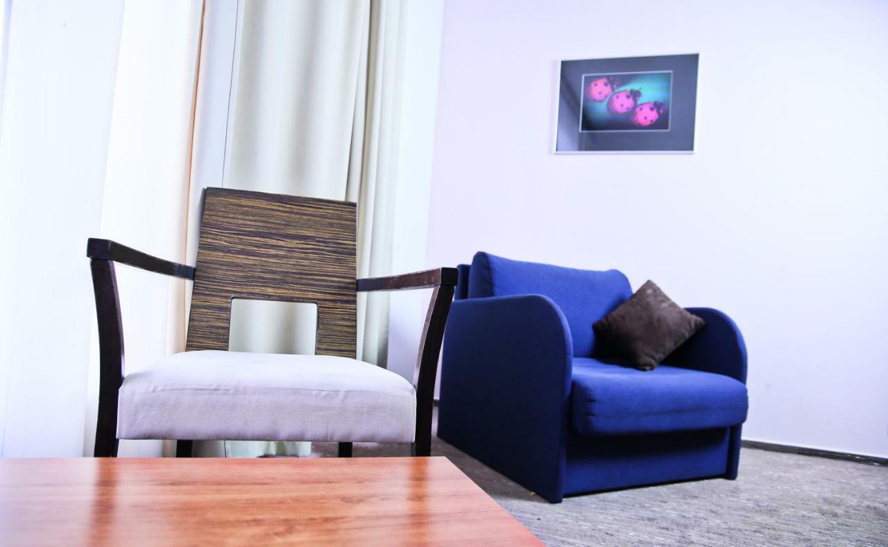 Academic Hotel & Congress Centre Roztoky  Zewnętrze zdjęcie